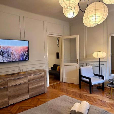 Apartman Grey Zagreb Buitenkant foto