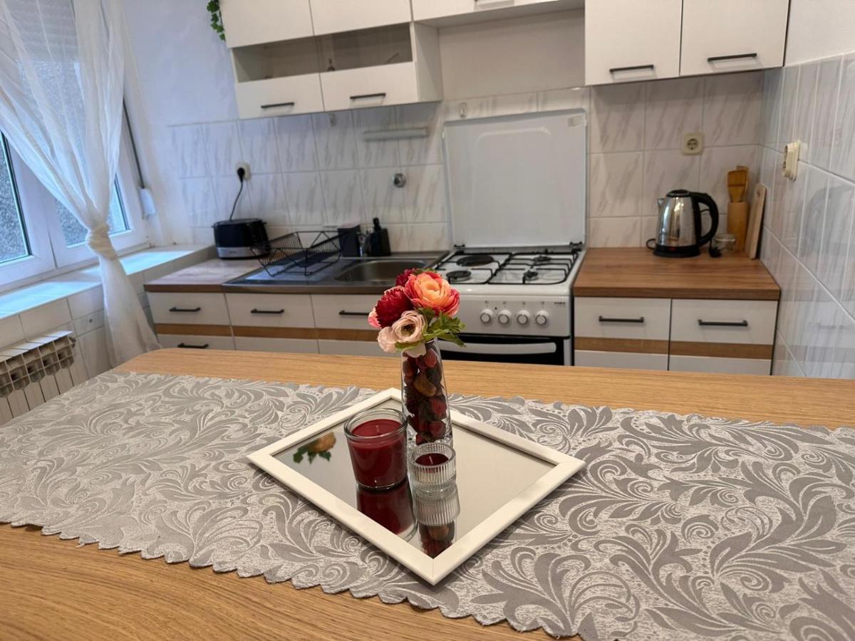 Apartman Grey Zagreb Buitenkant foto